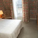 Отель Sophie Germain 3*