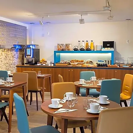 Sophie Germain Hotel