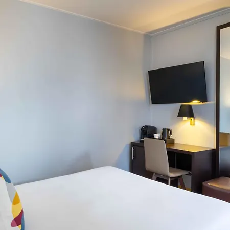Hotel Sophie Germain 3*